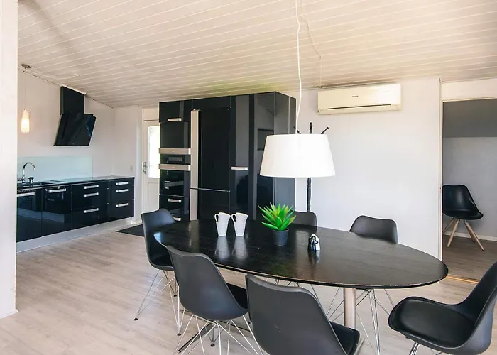 Renovated Summerhouse In Hejlsminde - By Traum * Hejls