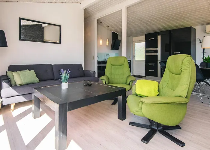 Renovated Summerhouse In Hejlsminde - By Traum Semesterbostad Hejls