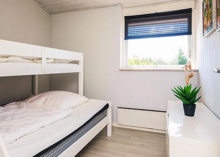 Renovated Summerhouse In Hejlsminde - By Traum