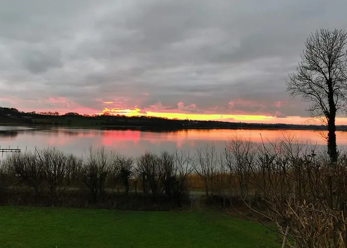 Renovated Summerhouse In Hejlsminde - By Traum Semesterbostad Hejls