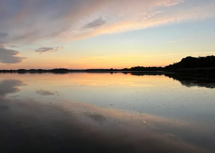 Semesterbostad Renovated Summerhouse In Hejlsminde - By Traum *